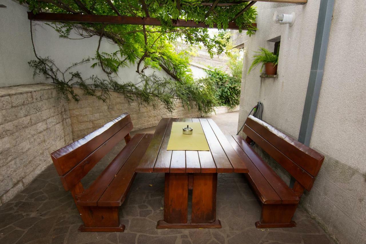 Apartment Vida - Amazing Place With Garden And Terrace Rijeka Eksteriør billede
